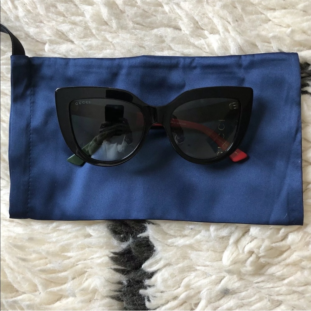 Gucci Cat Eye Sunglasses GG0164S